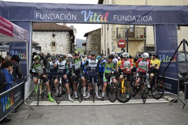 Foto Aiarako Bira 2025