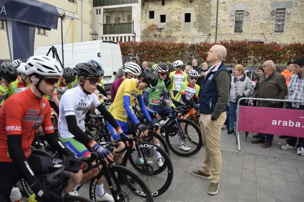 Foto Aiarako Bira 2025